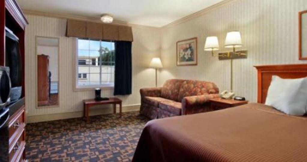 Howard Johnson By Wyndham Motel Hershey